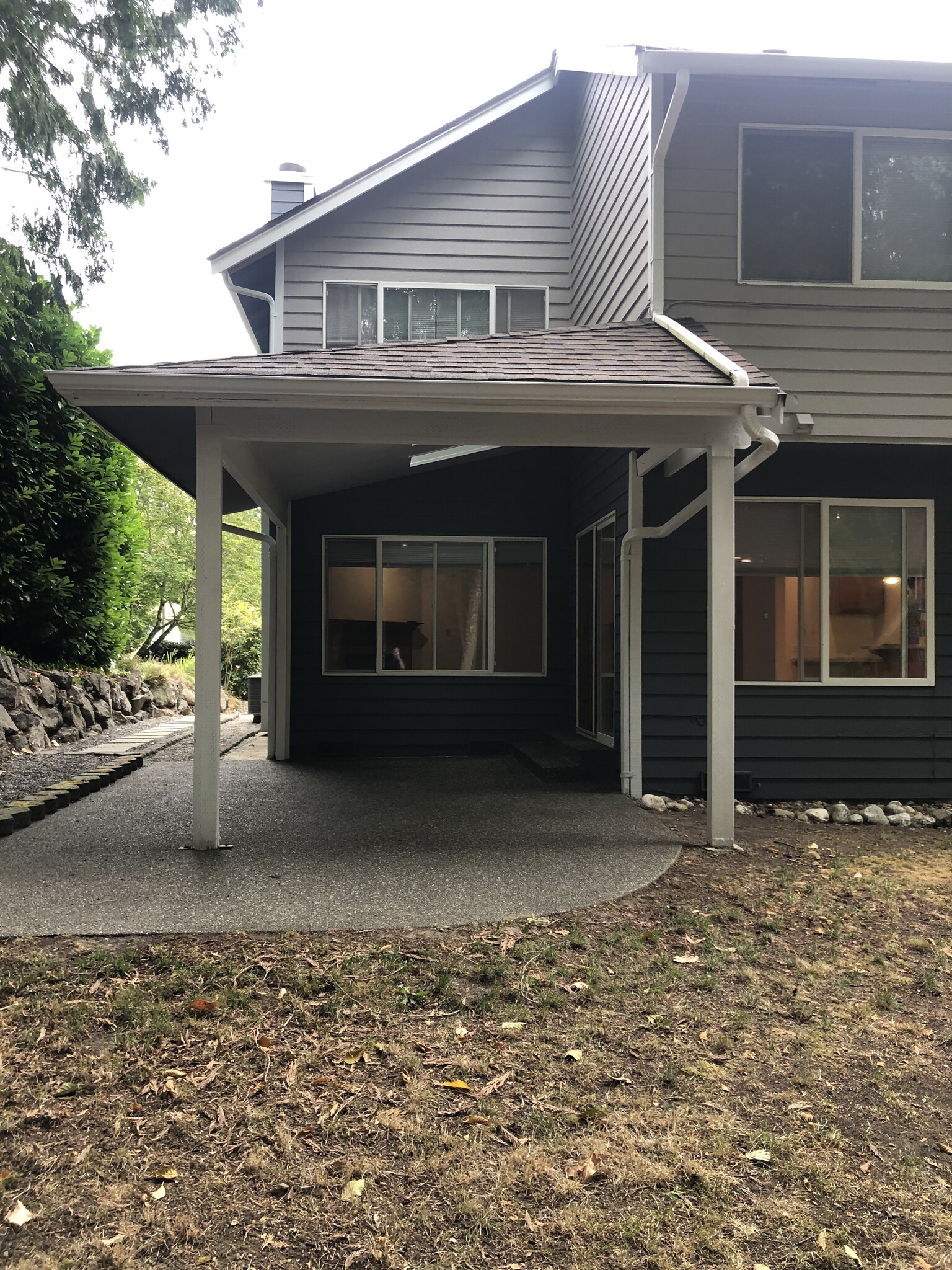 Building Photo - 10918 Crocus Pl NW