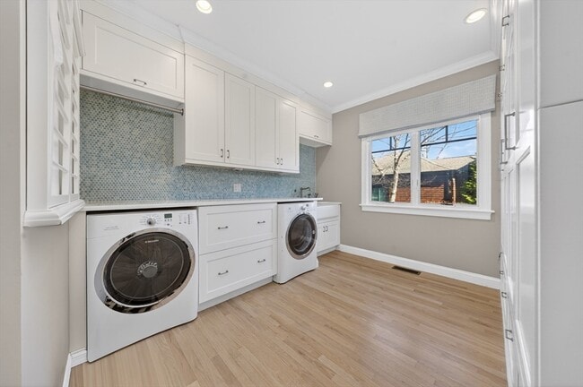 Building Photo - 165 Black Rock Dr