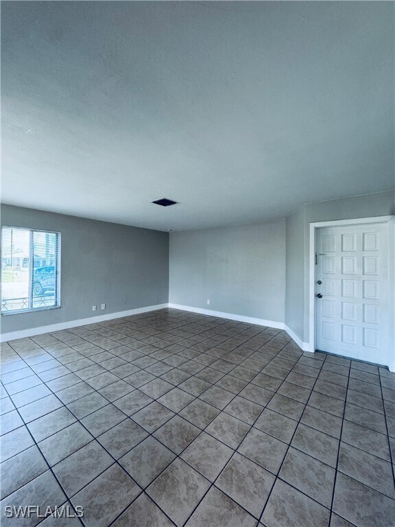 Building Photo - 4107 SE 18th Pl