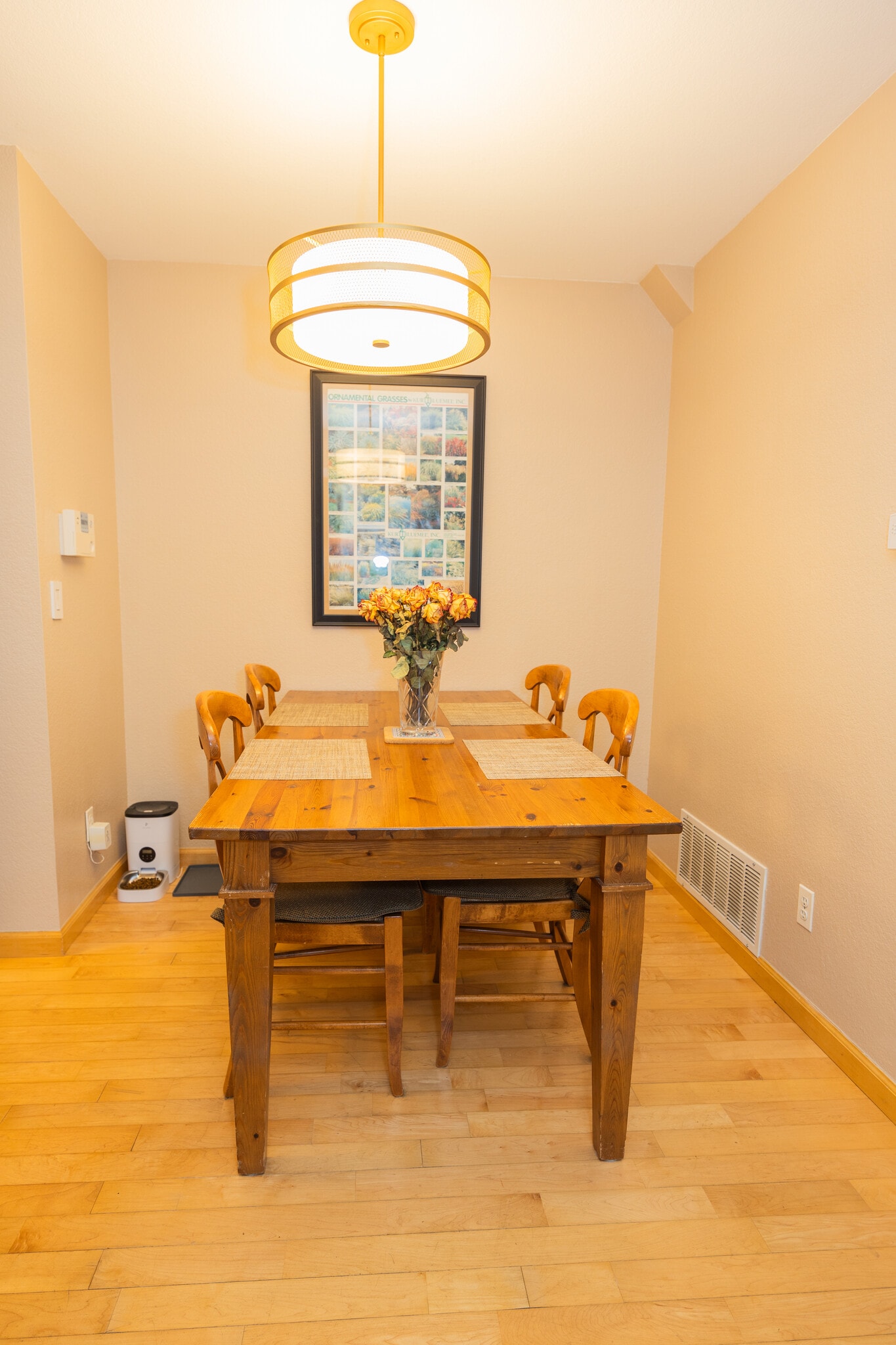 Dining Room - 6270 Everett Ct