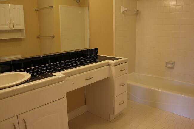 Building Photo - COMING SOON! Beautiful 3 Bed, 2 Bath Home