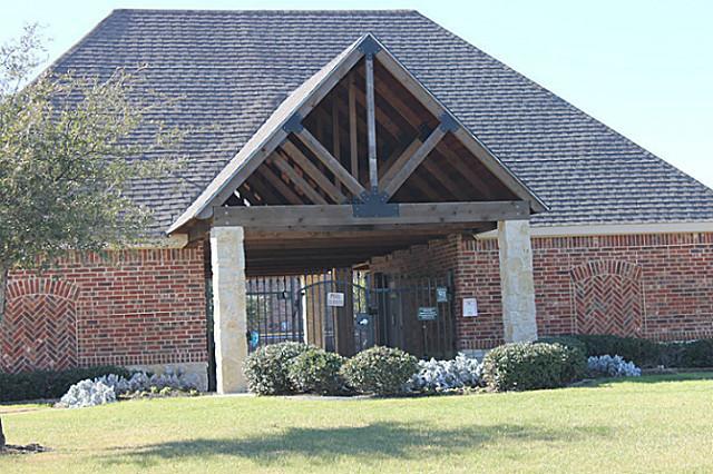 Building Photo - 6325 Cedar Falls Dr