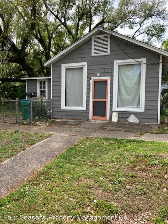 Primary Photo - 2 br, 1 bath House - 2319 20th Avenue