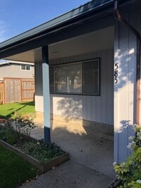 Building Photo - Spacious NW Corvallis Duplex - 3 Bedroom 1...