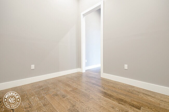 Building Photo - 60-15 Myrtle Ave