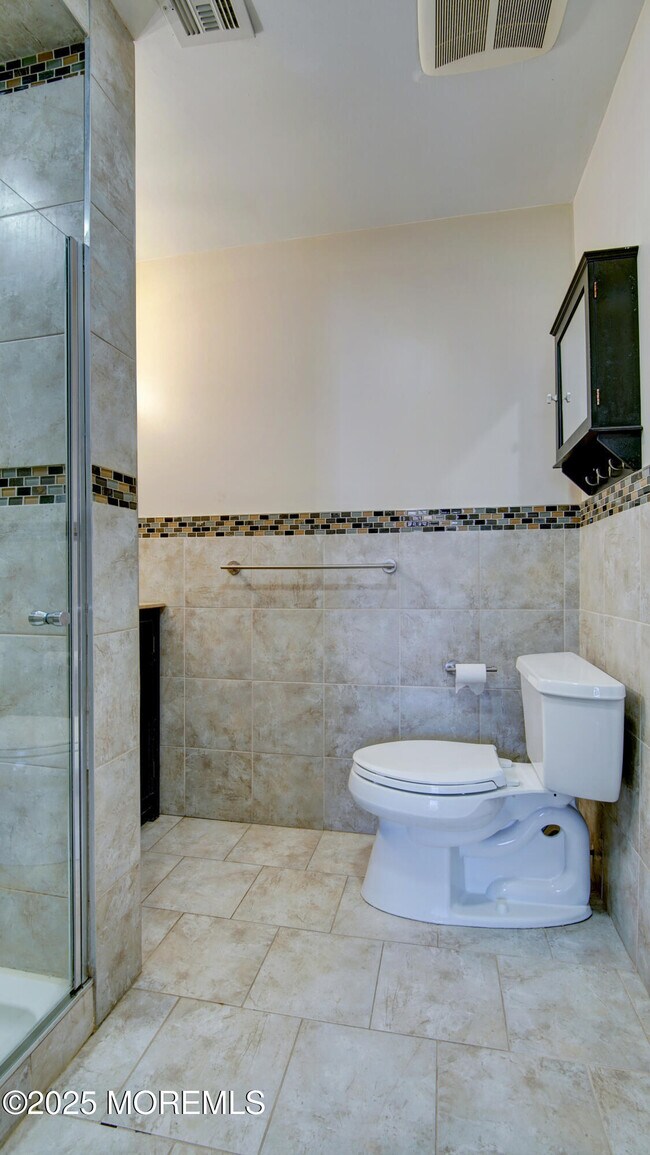 Building Photo - 60 County Rd