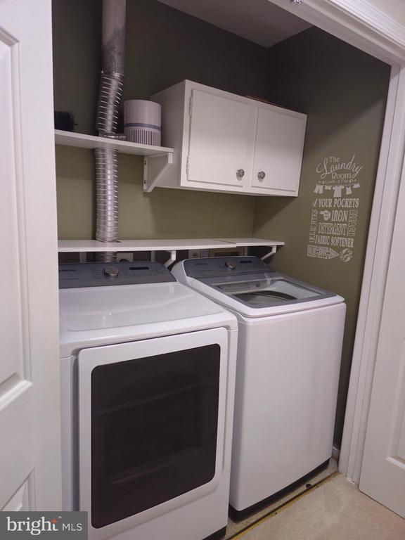 Building Photo - 6565 River Tweed Ln