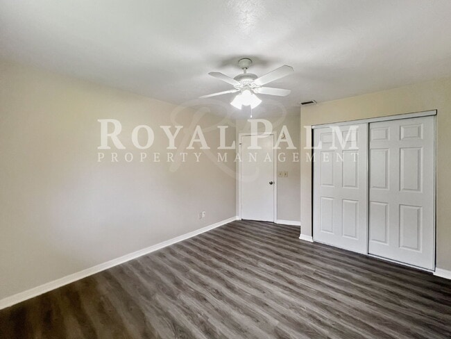 Building Photo - You Had Me at Bonita — 1Bed, 1Bathroom, w/ $400 Move-In Perk!