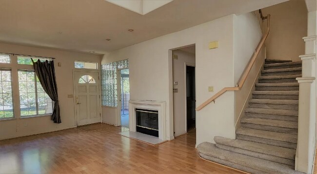 Building Photo - 502 Porpoise Bay Terrace