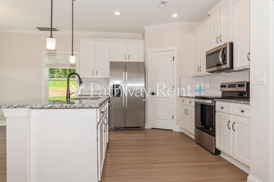 Building Photo - 107 Sandypark Ct