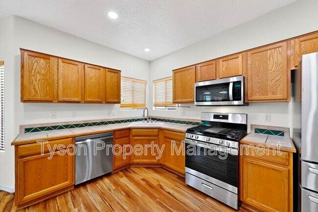 Building Photo - 10909 Pasquale Dr NW