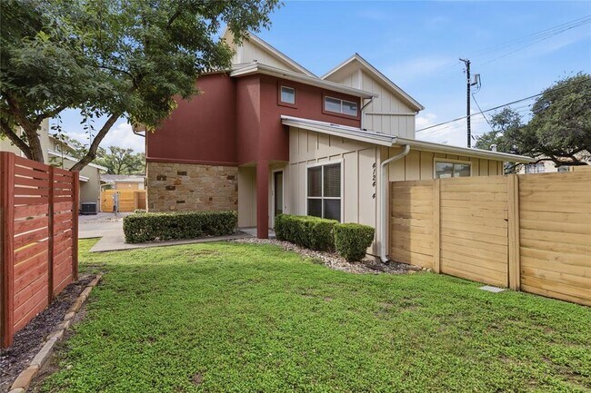 Building Photo - 4124 Valley View Rd