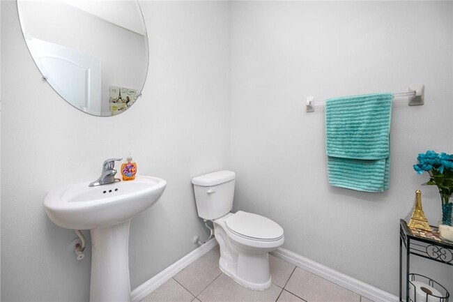 Building Photo - 3825 Crossline Dr