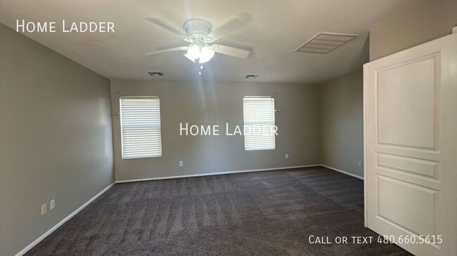 Building Photo - Beautiful 4-Bedroom Home in Gilbert with M...