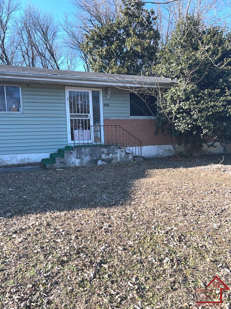 Building Photo - 409 Donaldson Rd