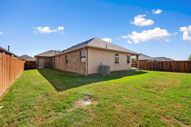 Building Photo - 16445 Vescovo Ln