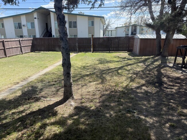 Building Photo - 1332 Eldorado Dr