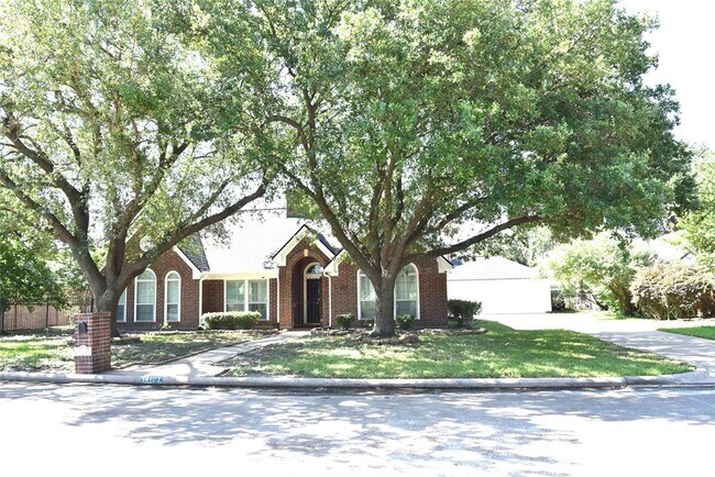 Building Photo - 14103 Owens Rd