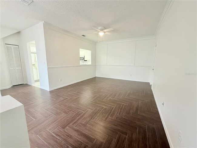 Building Photo - 20 Emerald Bay Dr