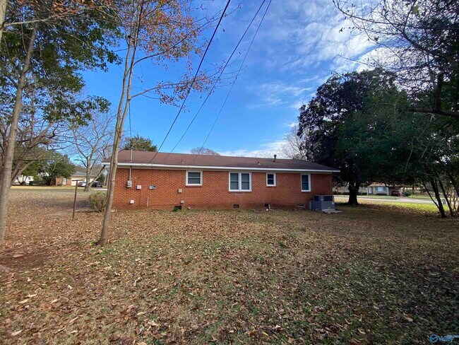 Building Photo - 1515 Clb Vw Dr NW