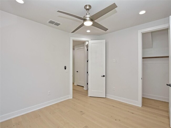 Building Photo - 1710 Adina St