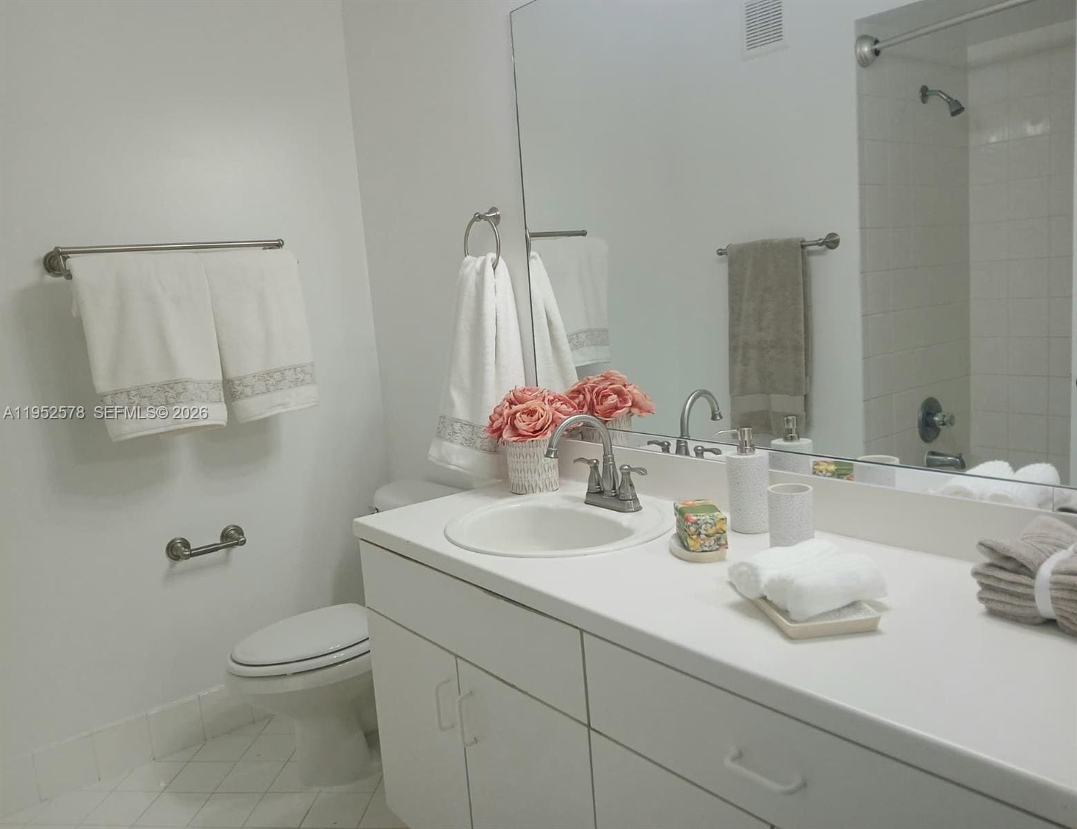 Building Photo - 3618 San Simeon Cir