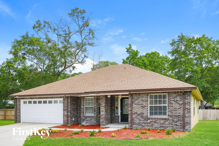Building Photo - 10677 Talon Ct