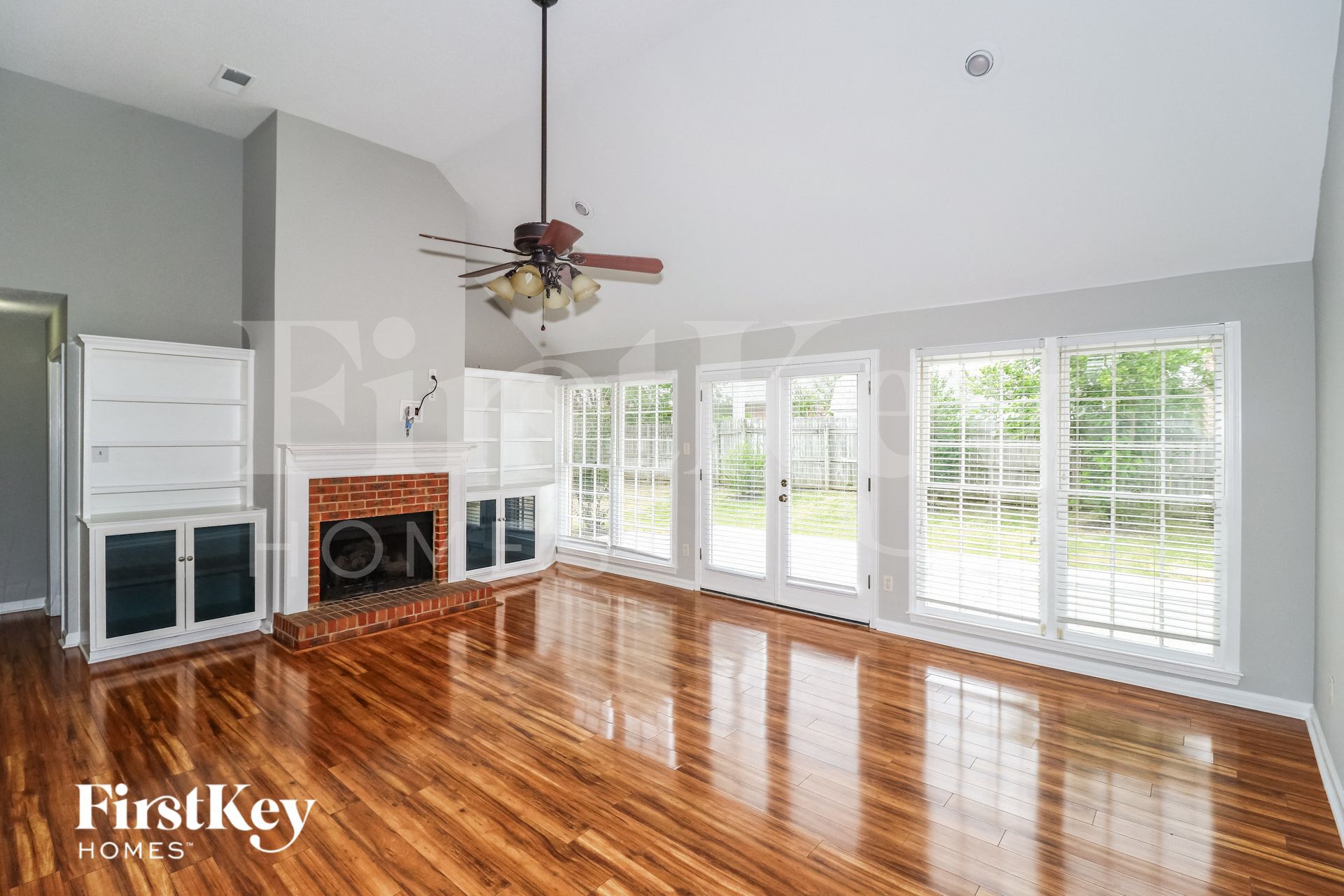 Building Photo - 7598 Dexter Manor Dr