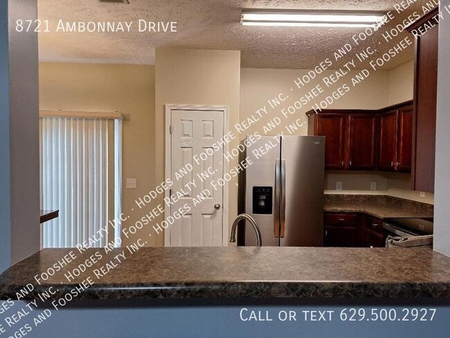 Building Photo - 8721 Ambonnay Dr