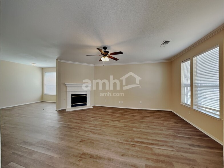 Building Photo - 2636 Fondren Rd