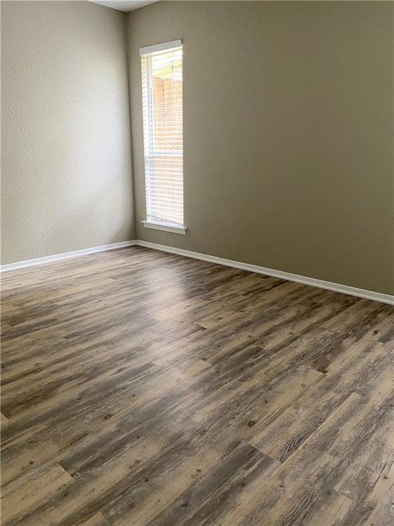 Building Photo - 1606 Southgate Cir