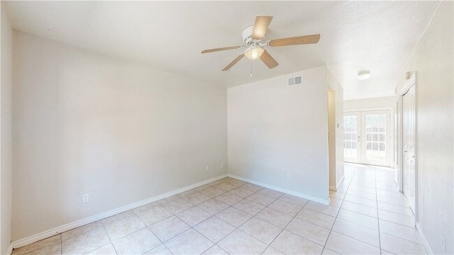 Building Photo - 2912 Prairie Flower Cir