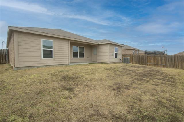 Building Photo - 211 Magnolia Dr