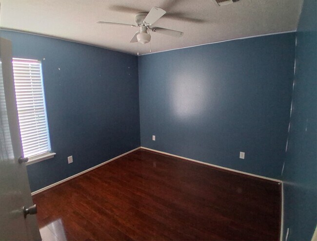 Building Photo - 8714 Orchard Ridge Ln