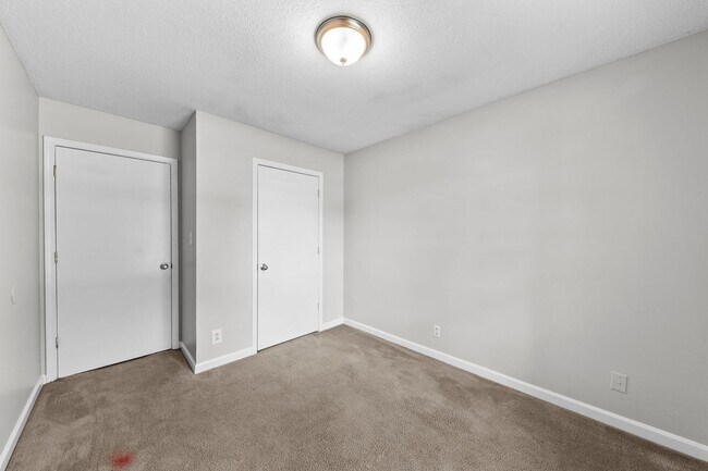 Building Photo - 133 E Street Clarksville, TN 37042