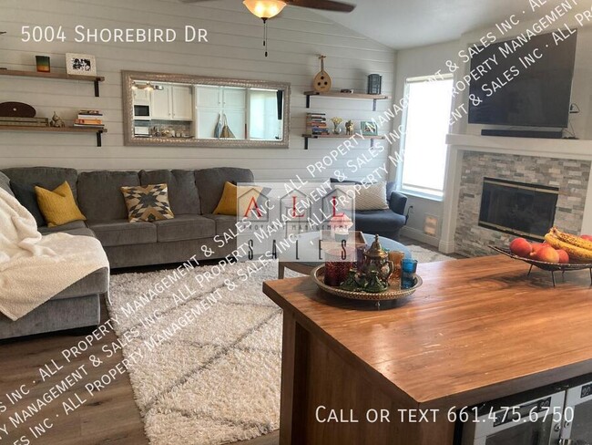 Building Photo - 5004 Shorebird Dr