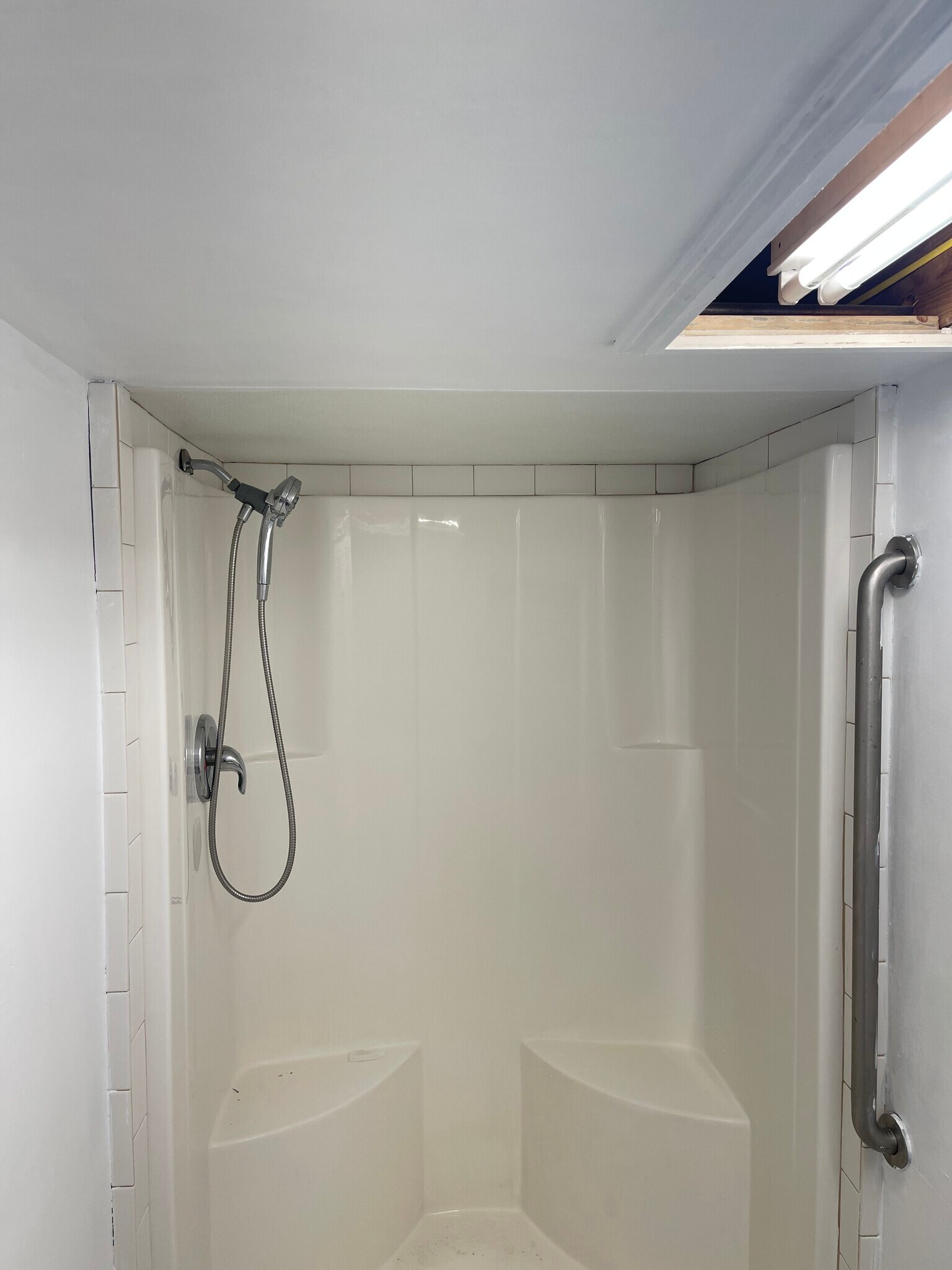 Building Photo - 463 Gibbs Pond Rd