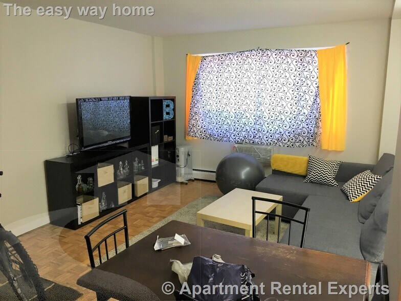 Primary Photo - 287 Harvard St