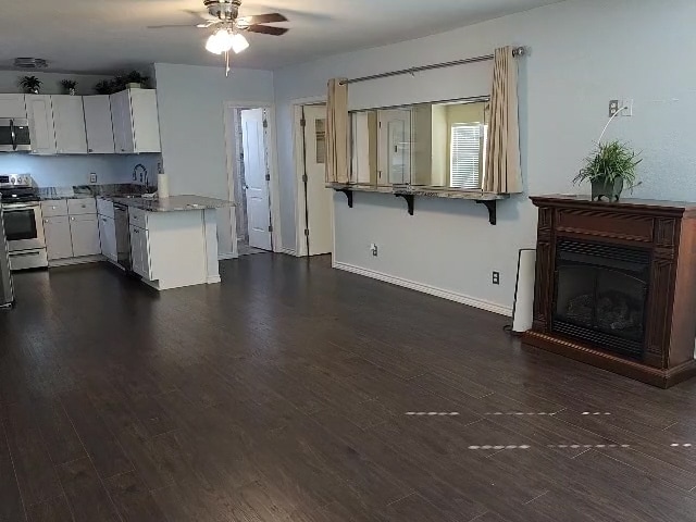 Building Photo - 830 Comanche Trail