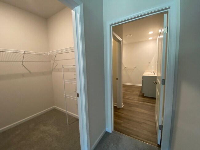 Building Photo - Brand new construction home in the desirable Brunswick Forest subdivision