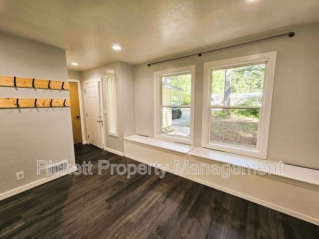 Building Photo - 4401 Big Beef Crossing NW