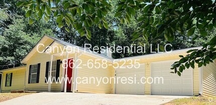 Building Photo - 220 Splitwood Ln