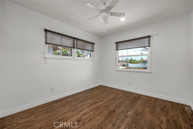 Building Photo - 6139 Tampa Ave