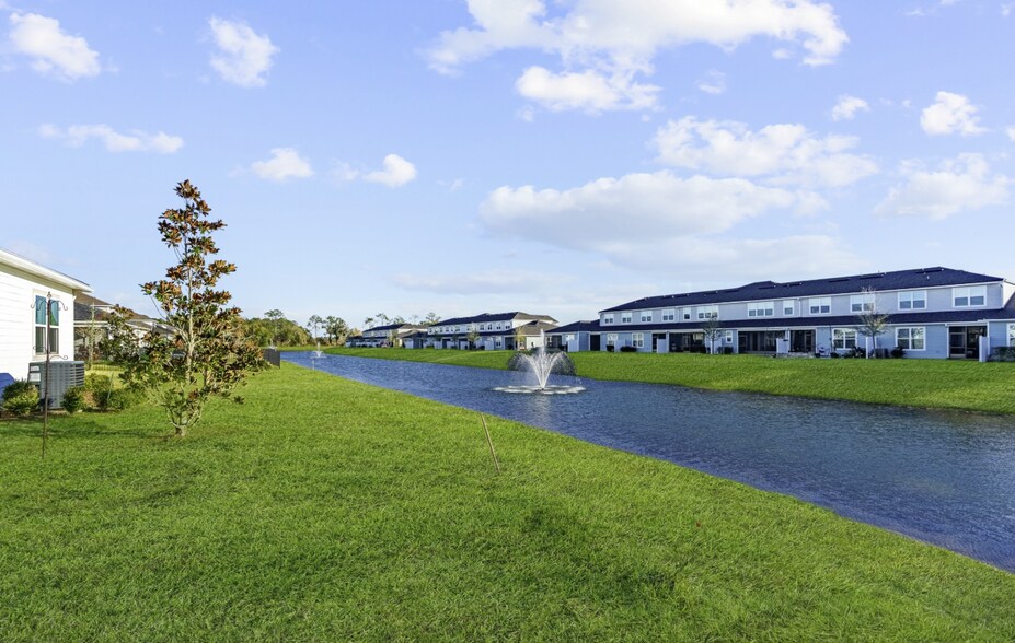 Building Photo - 162 Cedar Elm Way