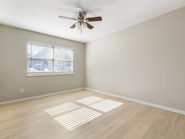 Building Photo - 800 Monterrey Pl