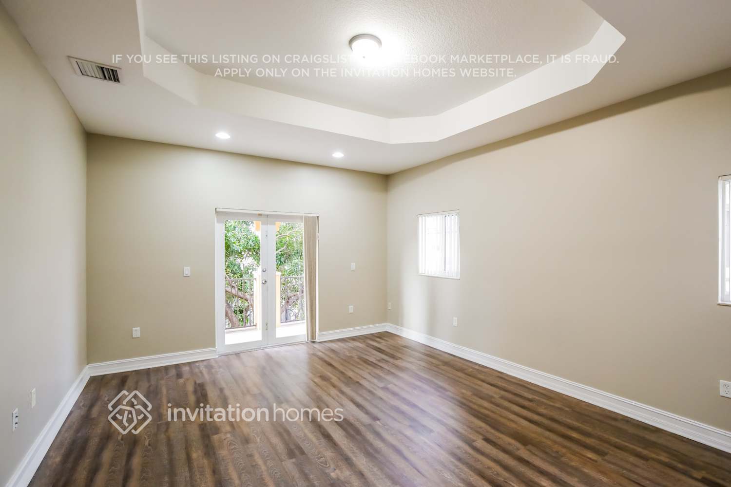 Building Photo - 15533 SW 13th Terrace