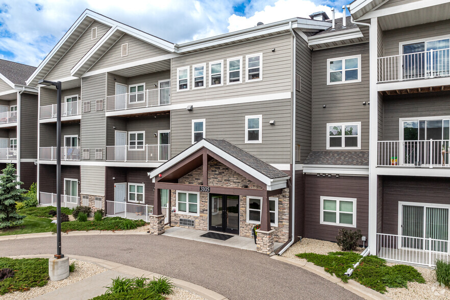 Primary Photo - Conifer Ridge Apartments