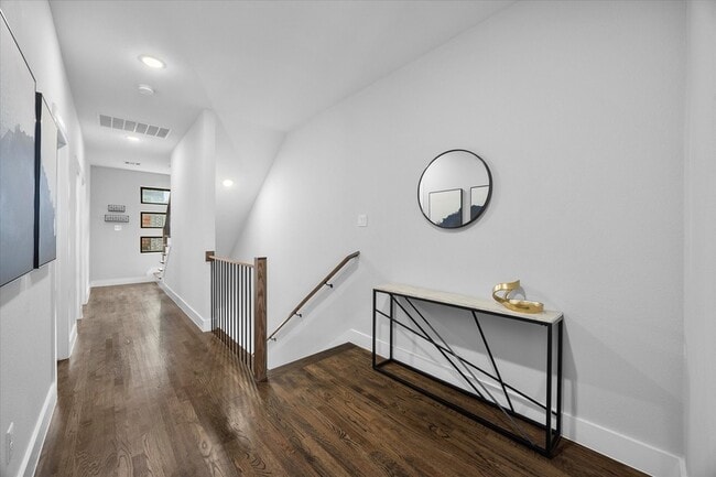 Building Photo - 8220 Callimont Ln