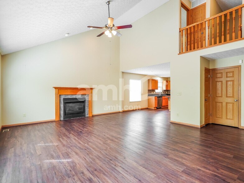 Building Photo - 8135 Arbor Rose Way