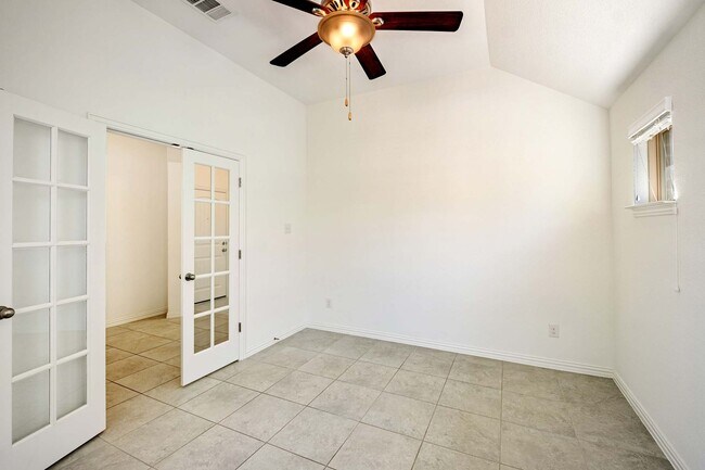 Building Photo - Newly Built 3 Bedroom, 2 Bath Home in Aval...